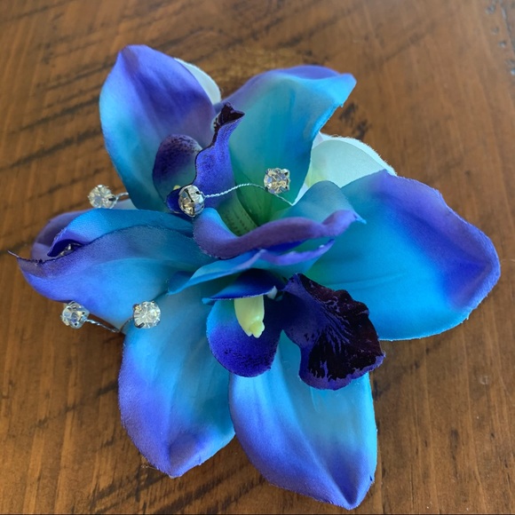 Bridal Hair Clip Maui Blue Orchid Plumeria main image 4